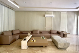 meena bazaar interior work